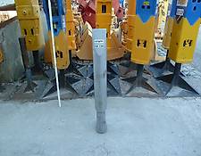 Krupp - Flach-Meißel HM1300 / 1500V / Marathon - Länge ca. 1.200 mm - Durchmesser ca 150 mm